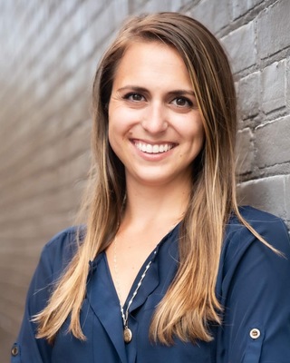 Julie DiNuoscio's profile image