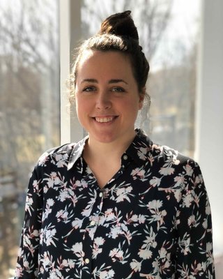 Clare Hoeckele's profile picture