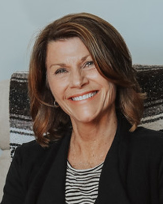 Luann Elliott's profile picture